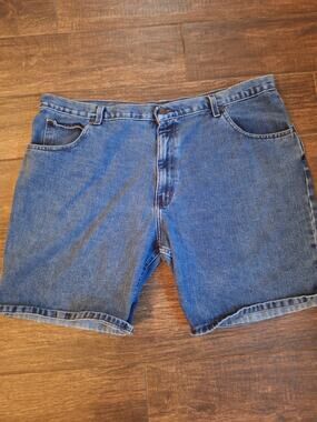 Cherokee Men's Blue Denim Shorts Size 44